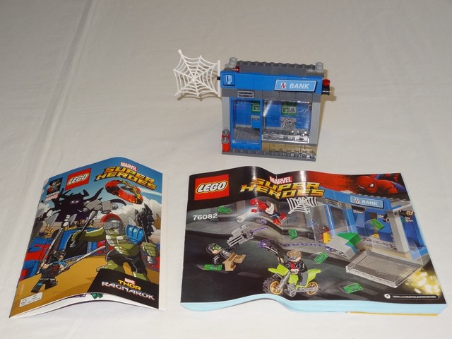 lego super heroes atm heist battle 76082 building kit