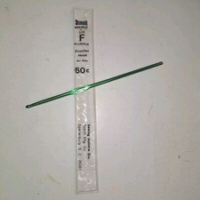 Vintage HERO Crochet Hook Size F in Package Aluminum Metal Made in USA GREEN