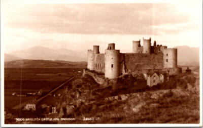 (162)  UK (sepia older) Harlech Castle