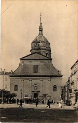 CPA CLERMONT-FERRAND - Kirche Statue St-PIERRE les Minimes (221720)