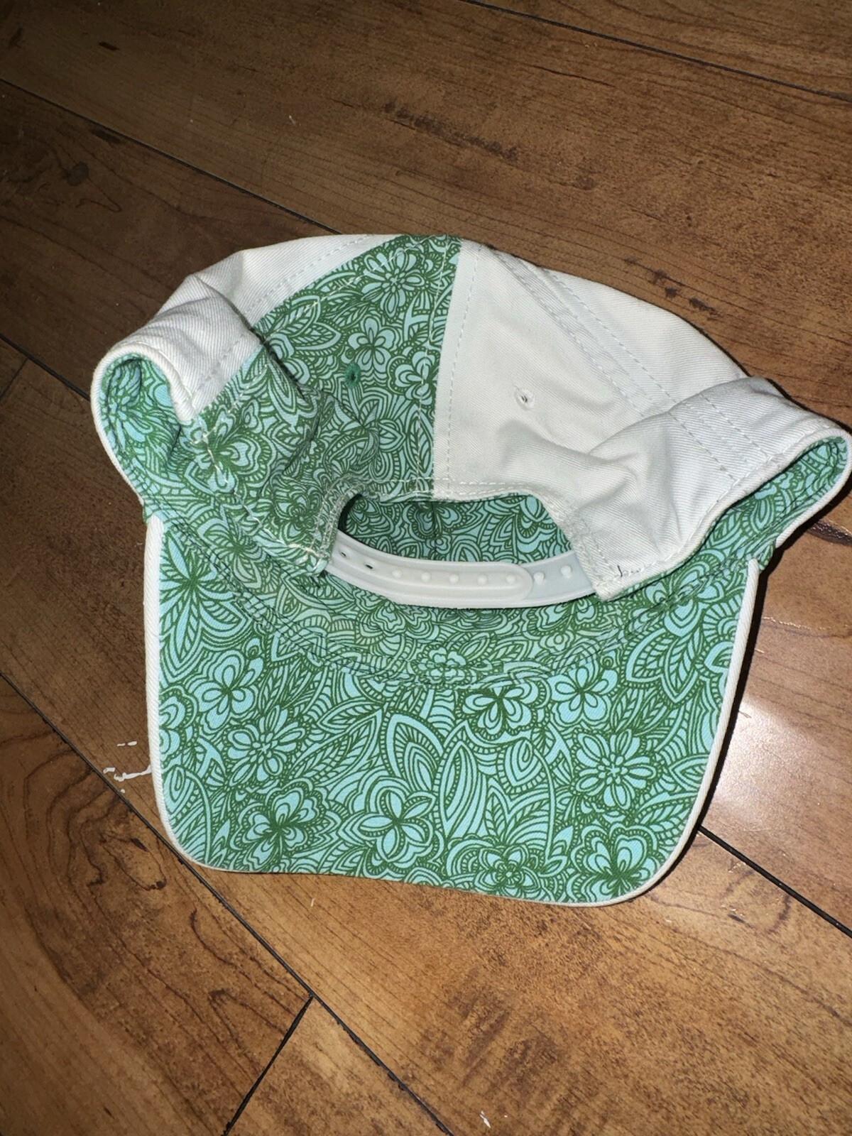 Roxy SnapBack Hat White Adjustable Cap Women’s Su… - image 2