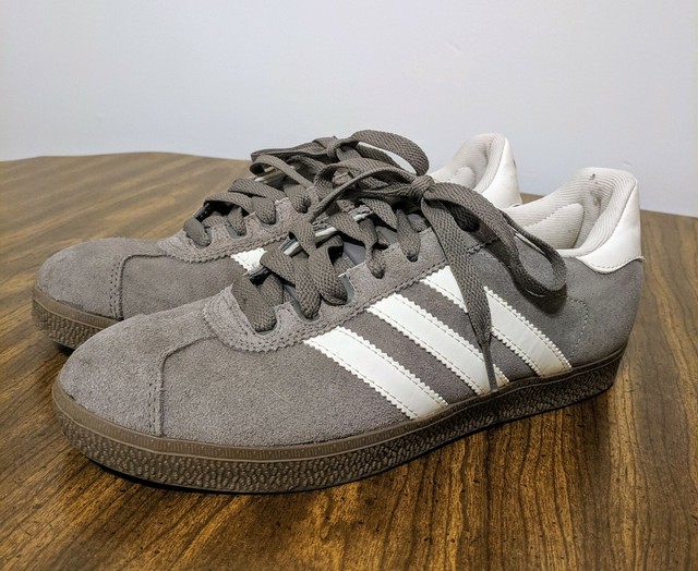 Men's Grey Suede Adidas Skate Shoes size 8 eBay