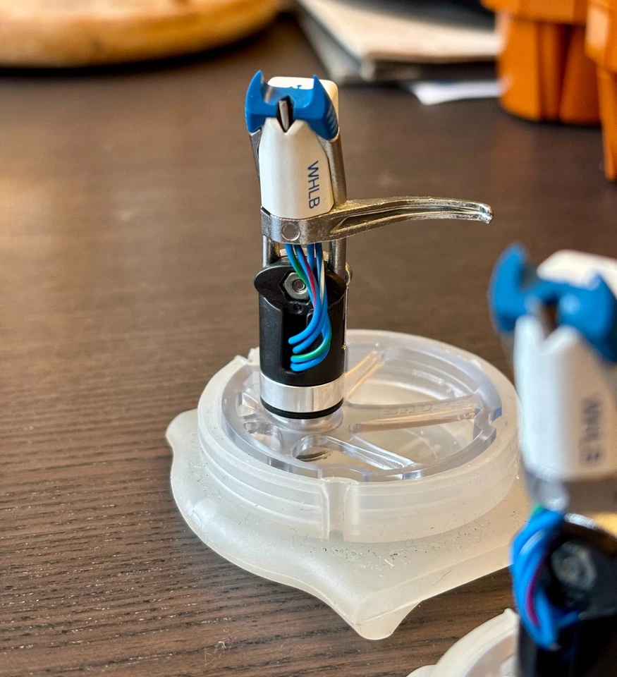 Cartucho y lápiz giratorio para DJ Shure WHLB etiqueta blanca (PAR) Foto 4 de 4