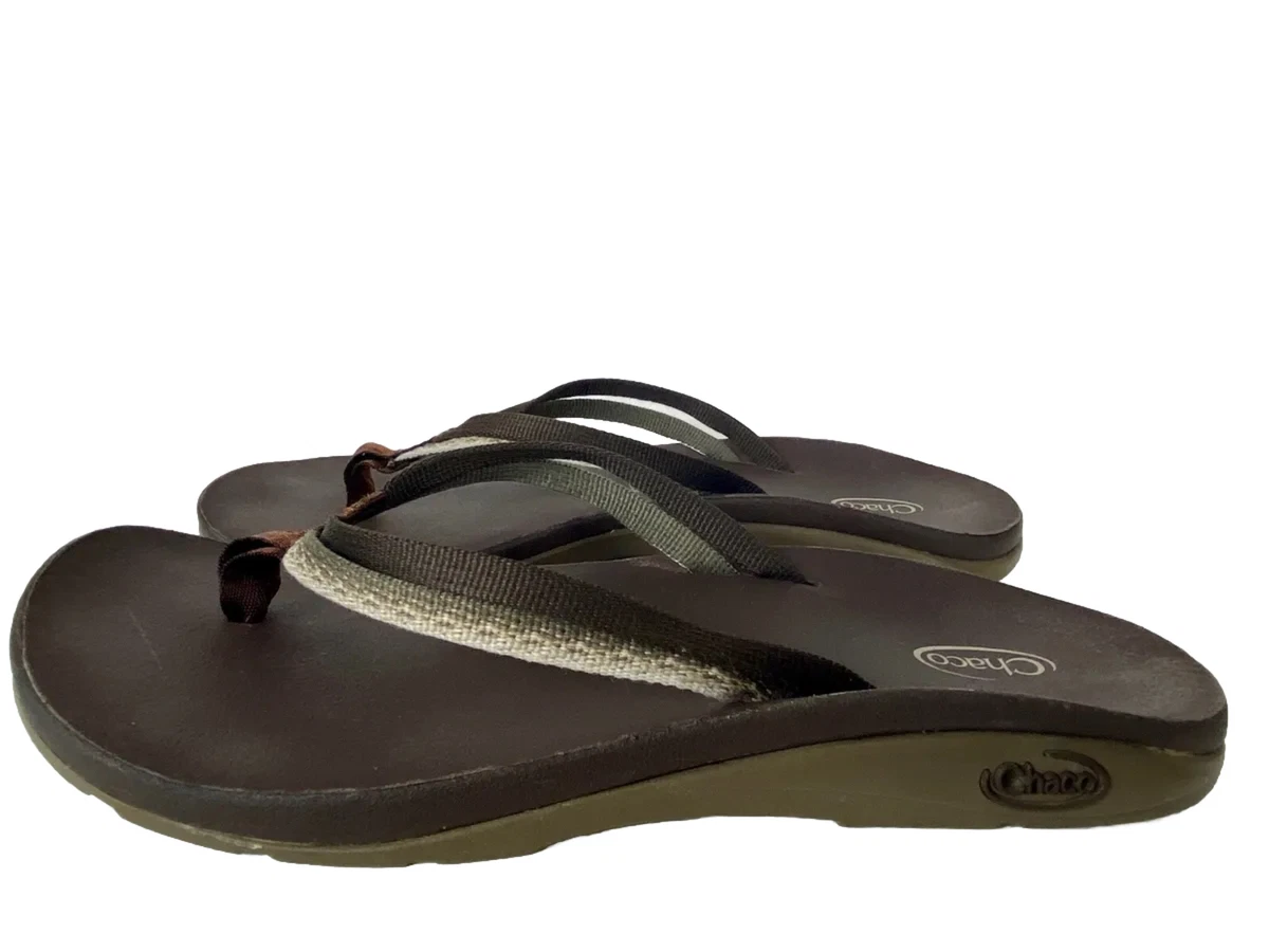 Women's chaco flip flops size 9 sales