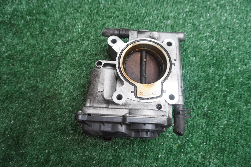 MAZDA 3 2008 2009 2010 2011 carrocería del acelerador motor 2L fabricante original 106 k millas Mazda 2008 Foto 2 de 4