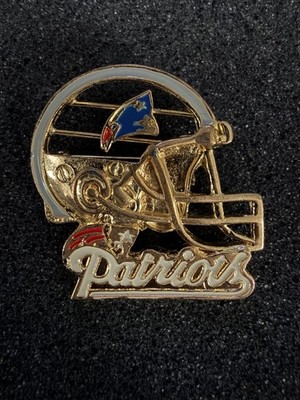 New England Patriots 1997 NFLP Inc. Gold pin by Peter David (RARE)