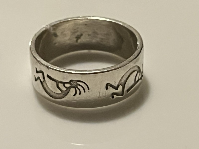 VTG Sterling Silver NAVAJO Kokopelli Dancer Unisex Band Ring Size 4.5 - 4g USA