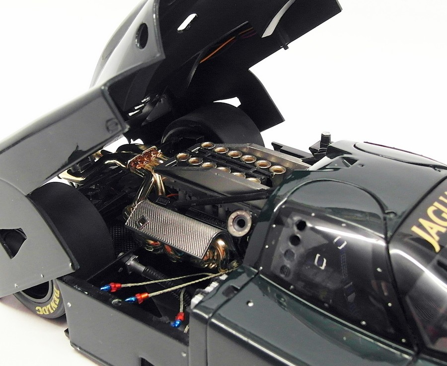 EXOTO Jaguar XJR-9 1/18 新品未使用 Exoto 1/18 Jaguar XJR-9 Motorbox | eBay
