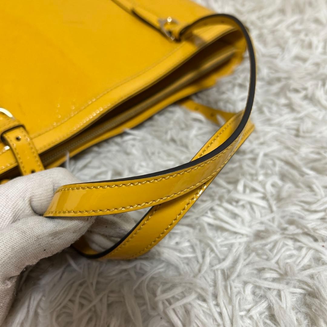 GUCCI Micro GG Patent Leather Tote Bag Yellow Authentic Vintage thumbnail 13