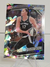 2025 Panini WNBA Prizm MEGAN GUSTAFSON Cracked Ice #49 Las Vegas Aces