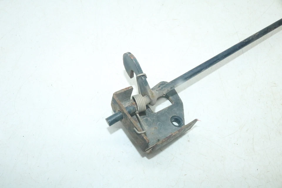 2004 Yamaha Rhino 660 Utv Rear Back Box Bed Latch  - Image 2 of 4