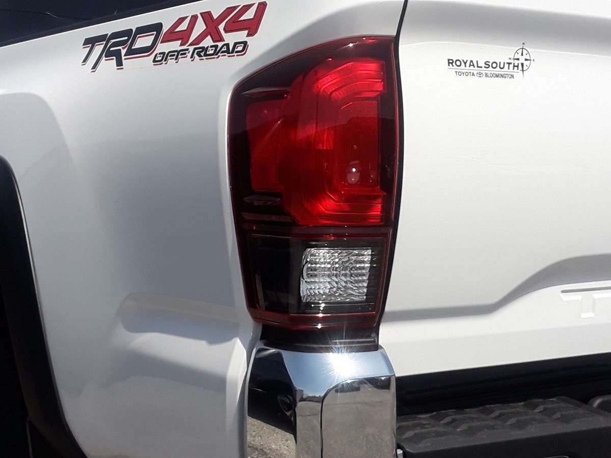 Toyota Tacoma TRD Off Road/Sport 2018 Left Rear Tail Light Genuine