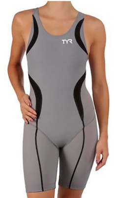 TYR CARBON Women's Large Gray Black Aeroback Short John Swim Suit USA Made New