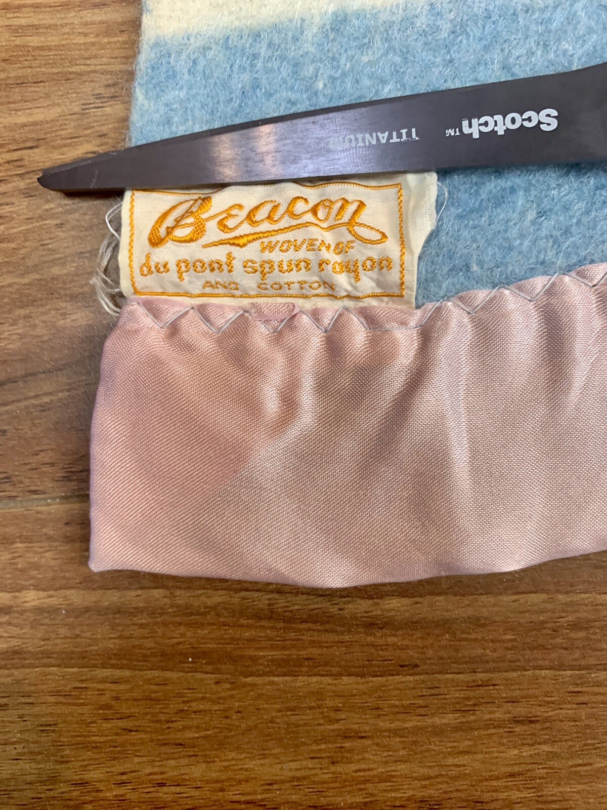 Vintage Beacon Camp Blanket Floral 77 x 65in Full Sz Satin Trim Blue White eBay