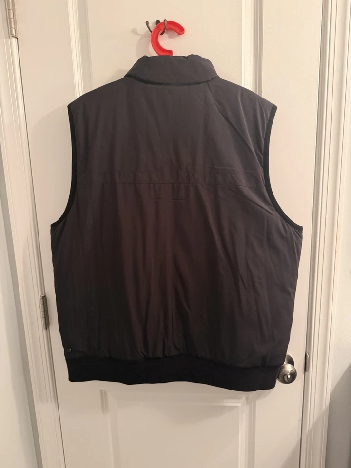 Hunter Stan Reversible Stand Collar Puffer Vest, Size XL, Green/Black - Image 4 of 4