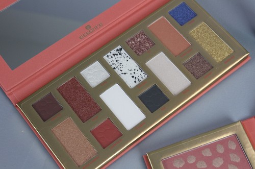 essence Set Lidschattenpalette Disney Patch ´03 + Highlighter + Mascara B39-101 - Bild 5 von 12