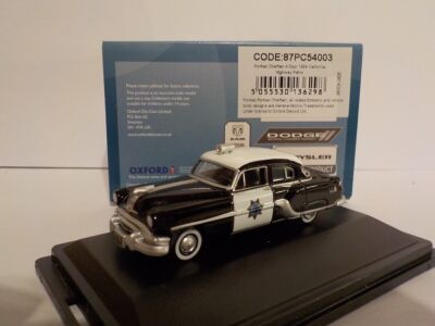 Polizeiauto - Pontiac Chieftain, 4-türig, 1954 - schwarz/weiß, 1/87 California