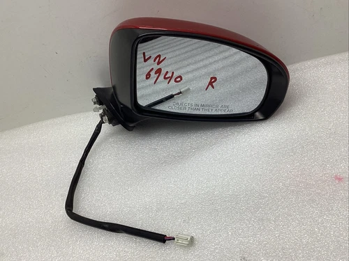 2010-2015 TOYOTA PRIUS RIGHT PASSENGER SIDE VIEW MIRROR OEM