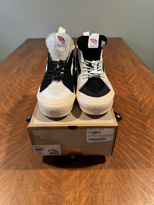 Size 12 - VANS Sk8-Hi EXT x Advisory Board Crystals High Size 12 - VANS Sk8-Hi EXT x Advisory Board Crystals High