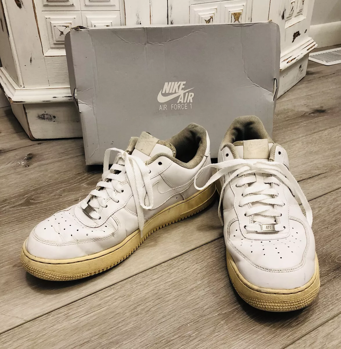 Travel Writer Review: Nike Air Force 1 Sneakers