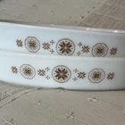 Vintage Pyrex Brown Snowflake Garland Divided Serving Dishes Set Of 2 No Lids