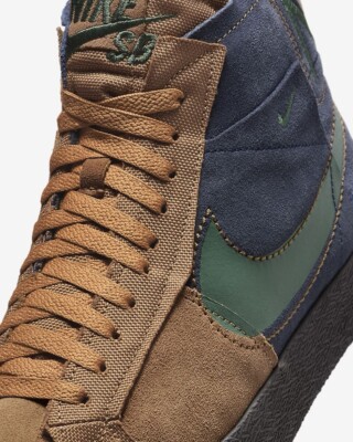 NIKE SB Zoom Blazer Mid Premium Mens Shoes or youth size 5