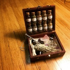 TRAVEL WITCHCRAFT KIT ~ travel altar kit ~ potion making kit ~ travel apothecary