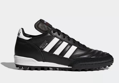 019228 Adidas Schuhe