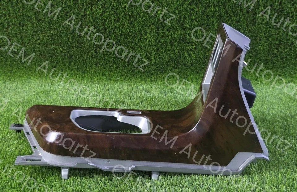 Bisel de palanca de cambios de consola central Toyota Tundra 2007-2013 OEM usado color madera Foto 4 de 4