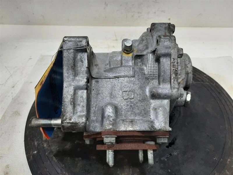 Toyota RAV4 2013-2018 Lexus NX 200 NX 300 montaje de caja de transferencia a AWD OEM Foto 2 de 4