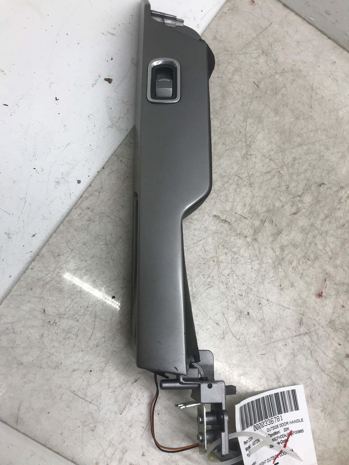 2011 ASTON MARTIN RAPIDE FRONT RIGHT INTERIOR DOOR HANDLE AD4324107 OEM