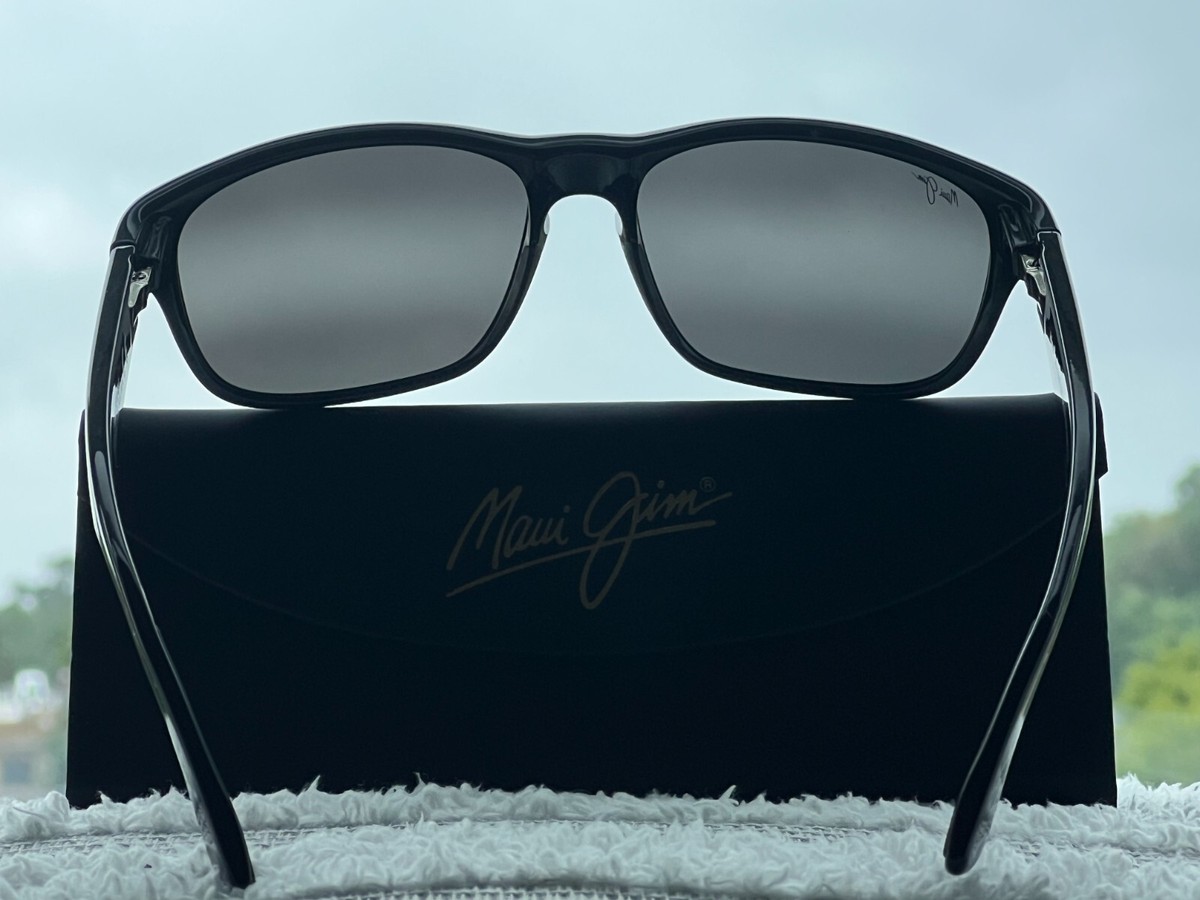 Maui Jim Mixed Plate MJ 721 02 Black Frame Grey Polarized Lens