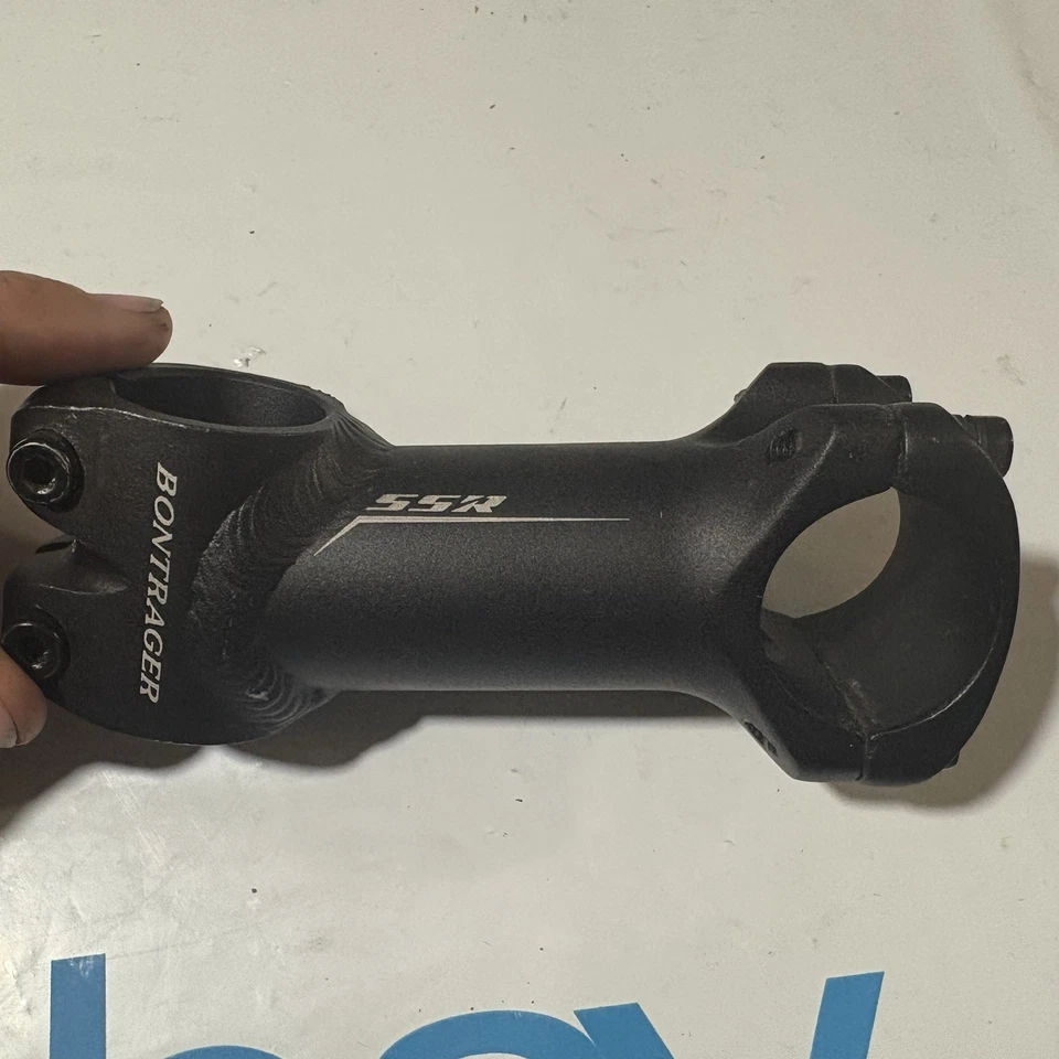 BONTRAGER  SSR 1-1/8" x 90 mm x 31.8mm 10 degree Threadless Bike Stem Black used - Image 4 of 4