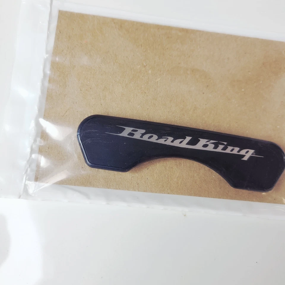 Harley-Davidson 2014-2025 Road King Black Handlebar Medallion Insert 61400159 - Image 2 of 4