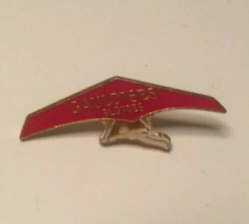 Pins de train et de bateau de collection