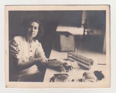 Cute Pretty Woman Takes Off Her Plaster MEDICAL Snapshot 1950s Old Photo 