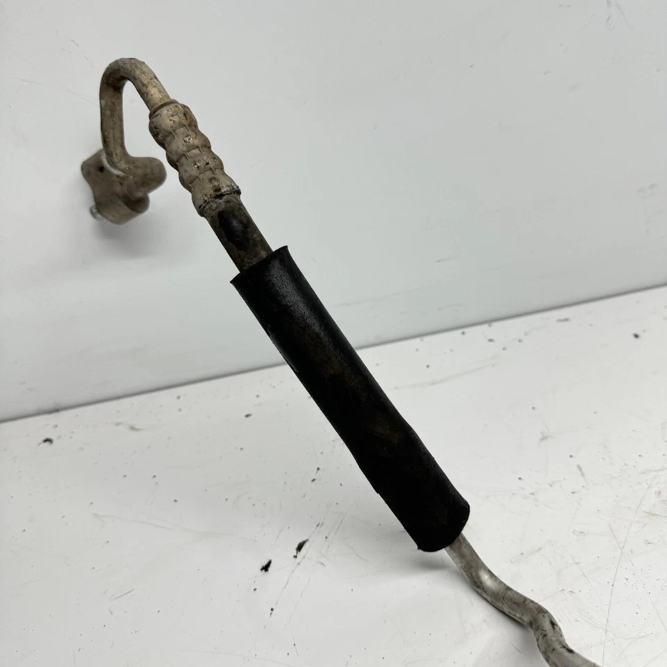 MANGUERA TUBO AIRE ACONDICIONADO FORD FIESTA MK7 MOTOR 1.4 TDCI F6JD KVJA 51KW 70HP 10-12 Foto 4 de 4