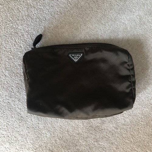 Authentic Prada tessuto sacchetto di nylon in verde CAMOUGLAGE | eBay