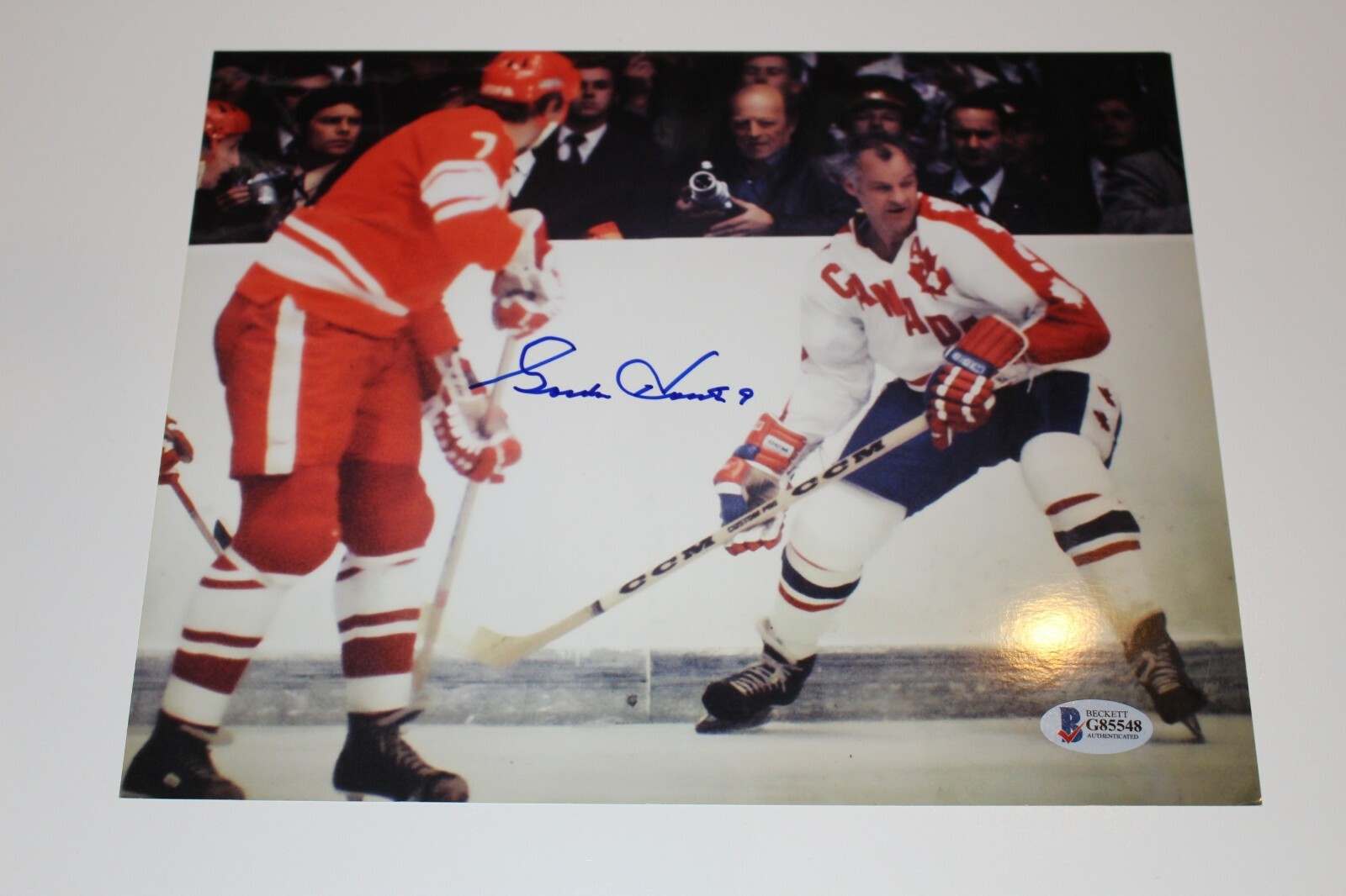 Gordie Howe Autographed Signed 1974 CANADA CUP 8X10 PHOTO BECKETT AUTHENTICATED COA BAS 
