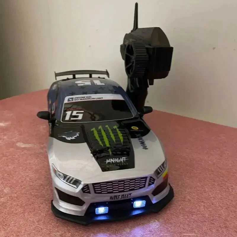 Hot 1/16 2.4G Racing RC Drift Car Mustang GTR Electric 4WD High Speed Kid Toy - Image 3 of 4