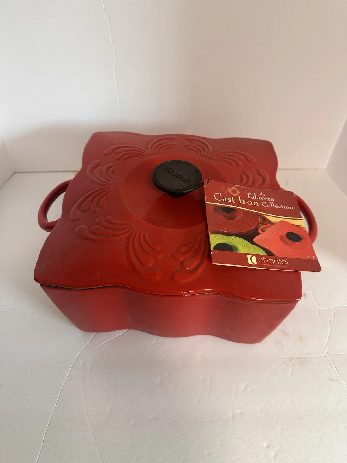 Chantal Enamel Cast Iron Dutch Oven 5 QT Quart Red Square scroll NWT