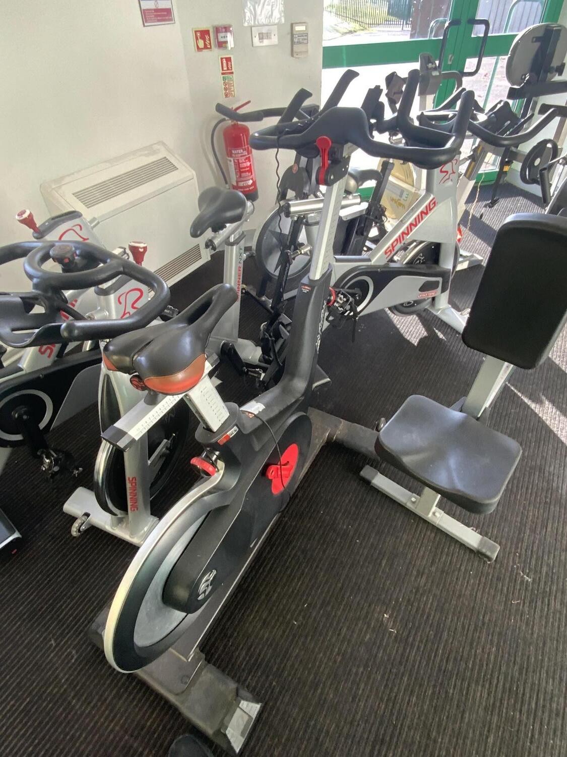 Bicicleta de spinning Life Fitness IC6 TFT2.0