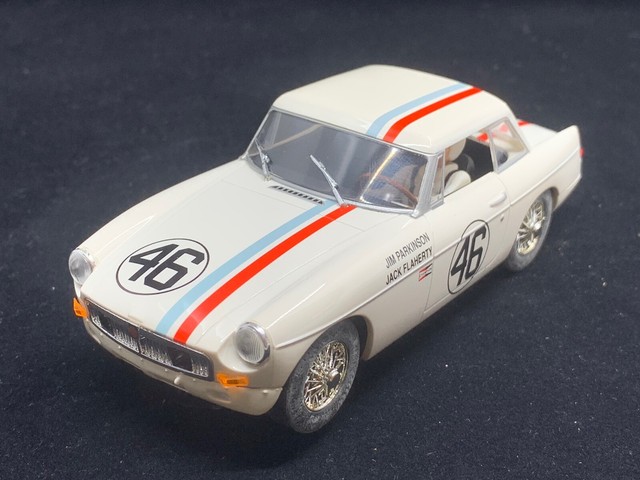 scalextric mgb