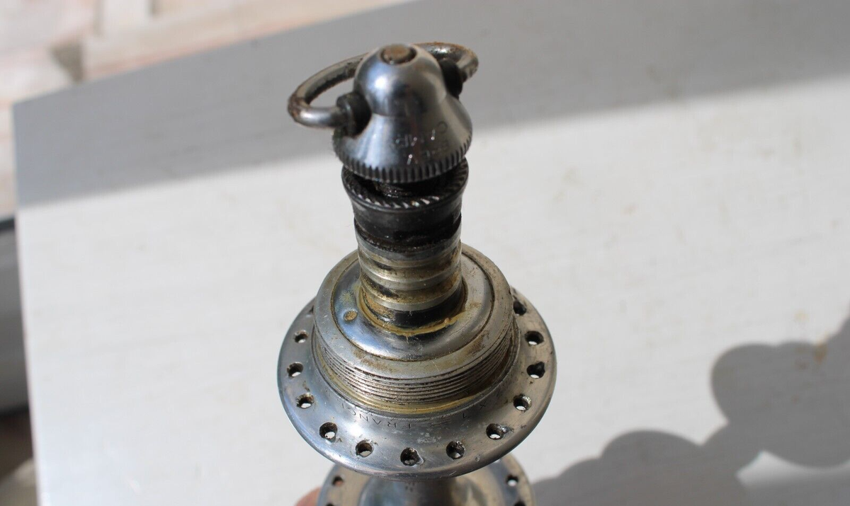 ② Moyeu de vélo de course vintage Campagnolo Record - Freins & Transmission ② Moyeu de vélo de course vintage Campagnolo Record - Freins & Transmission