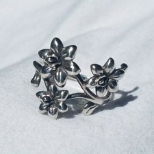 DELICATE FLOWERS RING Size 6. 925 SOLID STERLING SILVER 