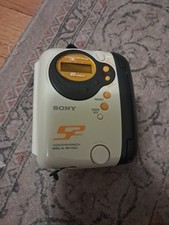 Sony WM-FS555 Sports Walkman Cassette - Functional/AS-IS - READ DESCRIPTION