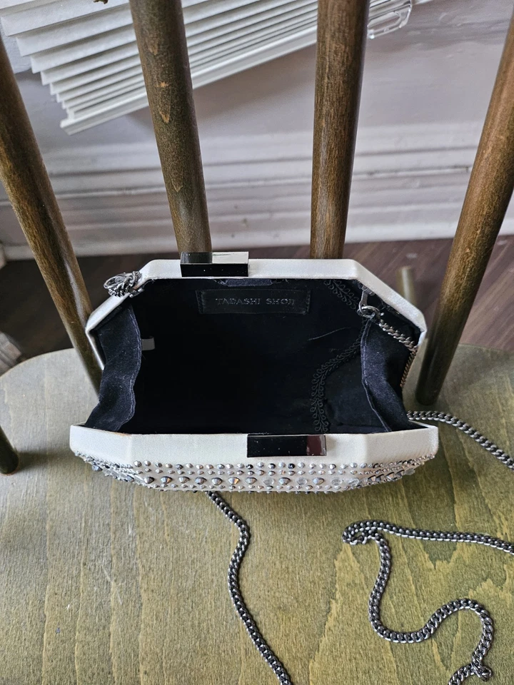 Bolso sin asas formal de noche Tadashi Shoji Ciara beige con correa de cadena extraíble Foto 4 de 4