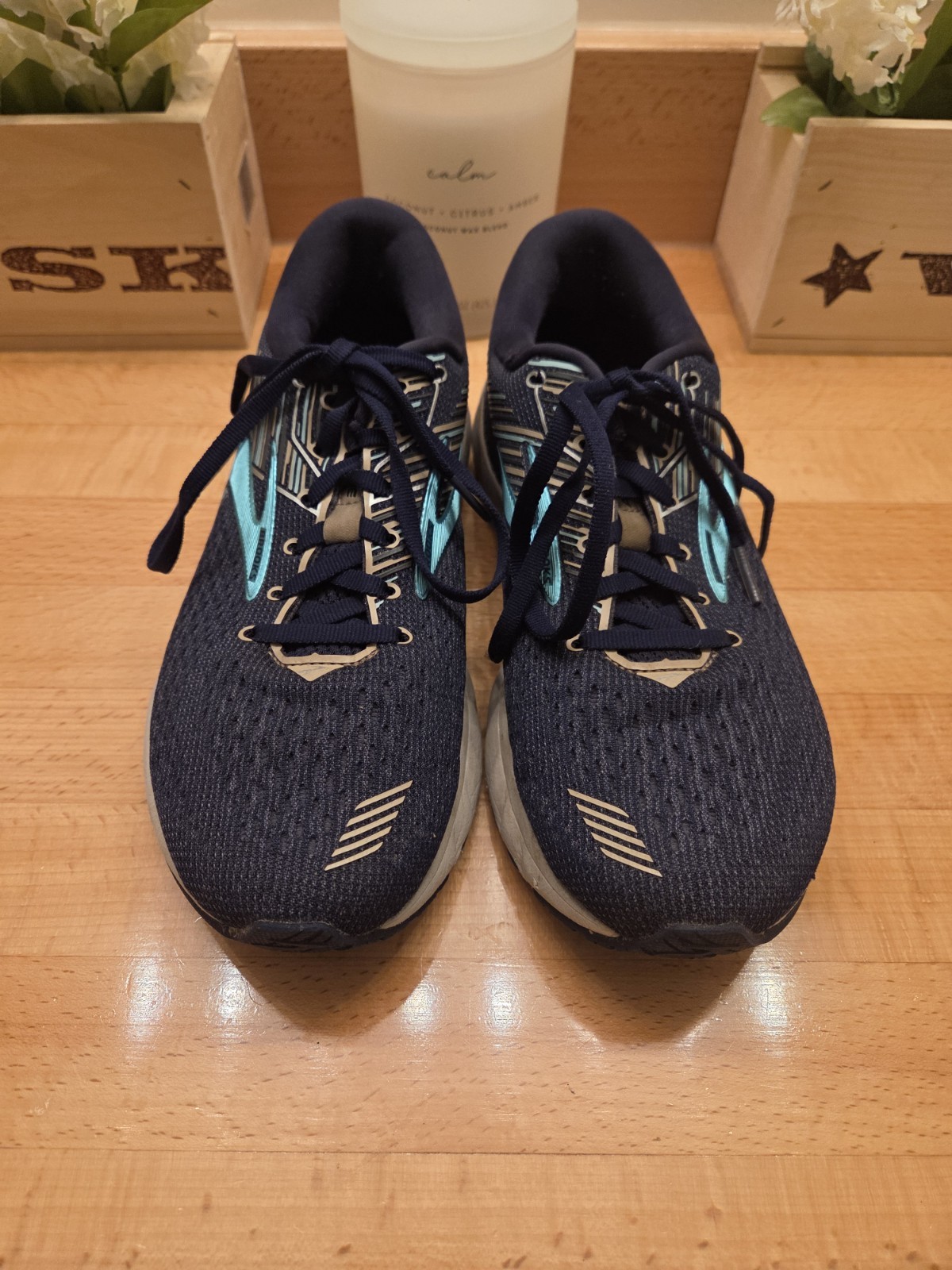 Brooks Adrenaline 19 Navy Aqua Running Shoes Womens Size 8 Wide thumbnail 2