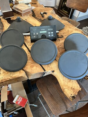 YAMAHA DTX500 Electronic Drum Module Excellent Plus Drums and Cymbals.