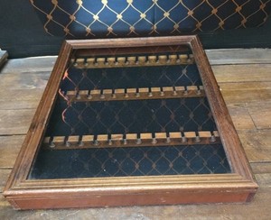 Vtg 3 Tier 36 Spoon Collector Display Cabinet/Rack W/ Glass Front Door